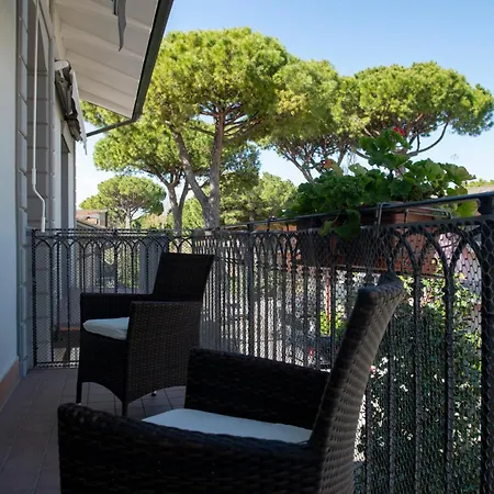 Aparthotel Valeria 4*