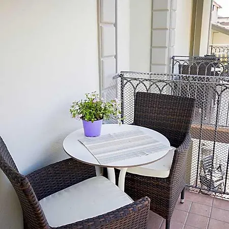 Valeria Aparthotel